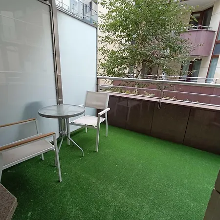 Lejlighed Center - Parking, Balcony, Workspace, Ac - By Rentujemy *